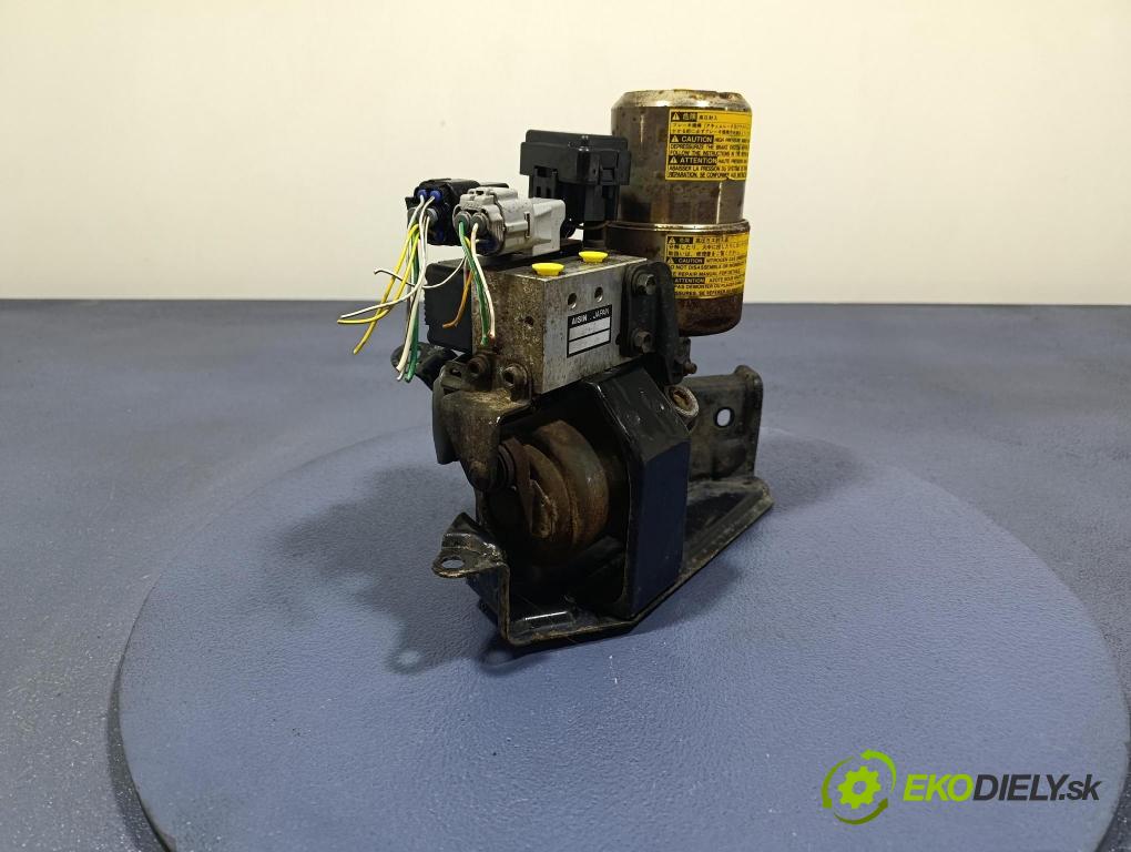 Toyota Prius 2004 čerpadlo ABS x 47070-47020