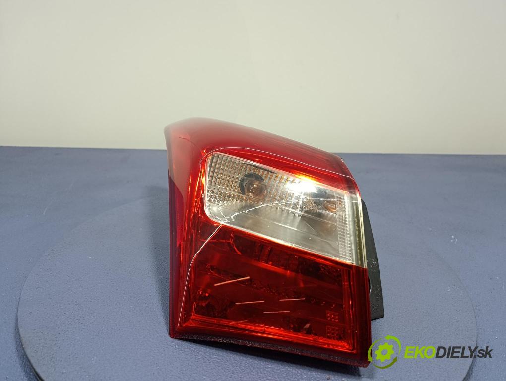 Hyundai I30 2001 světlo Zad: levá Mimo: 92401-50