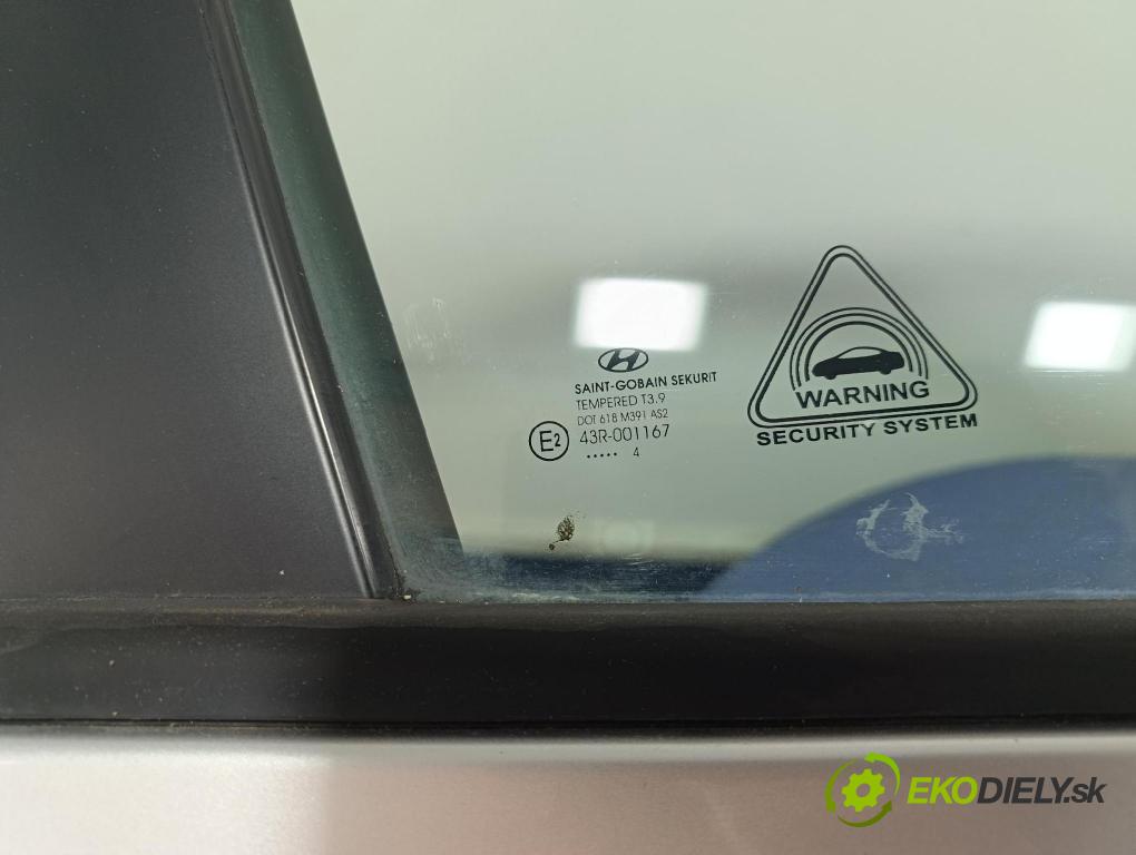 Hyundai I30 2001 dveře před prave