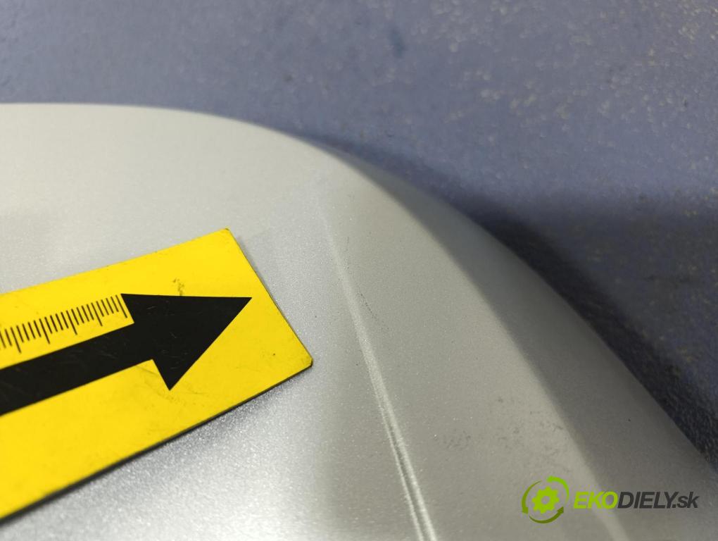 Hyundai I30 2001 spoiler 87210-A6000
