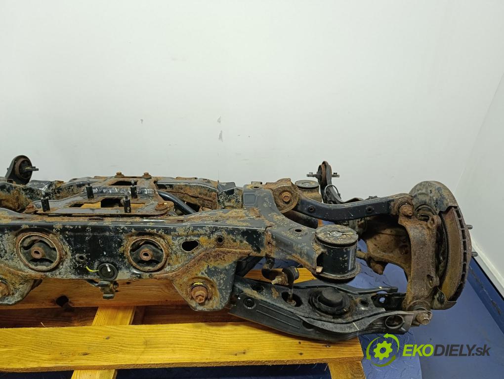 Kia Sorento 2015 výztuha Pozastavenia: Zad: