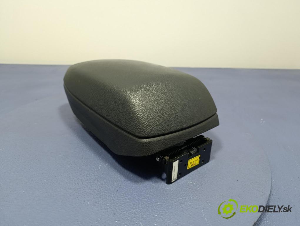 Hyundai I30 2001 loketní opěrka