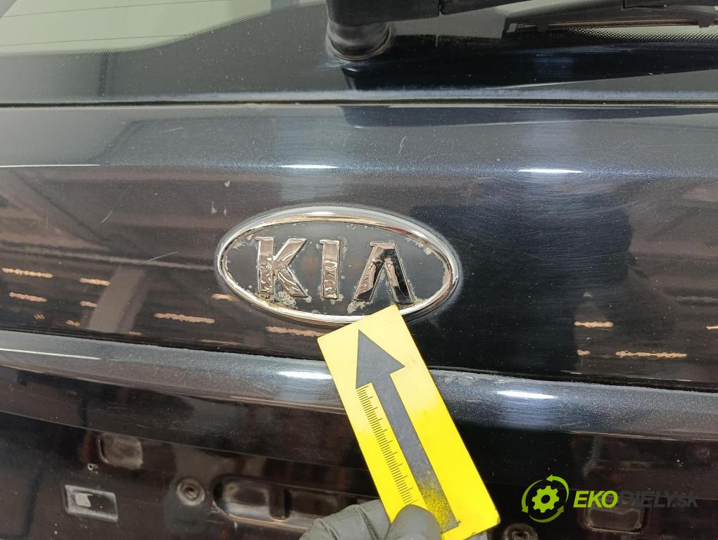 Kia Ceed 2009 zadní dveře kufra: kufr