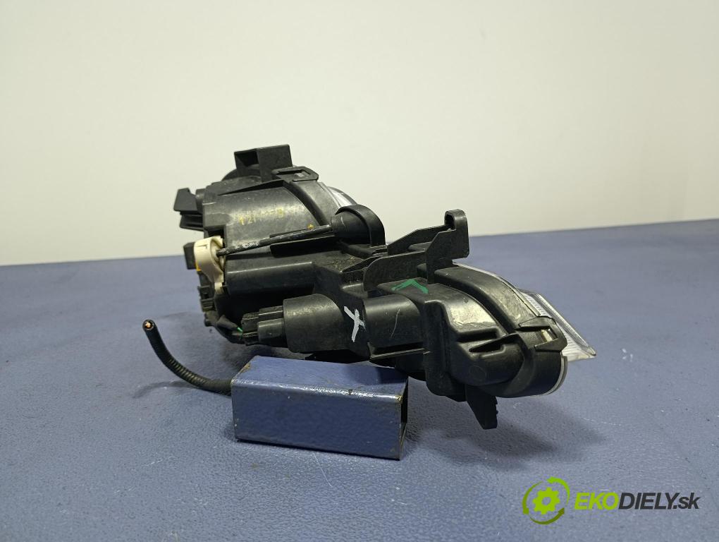 Hyundai I30 2001 Halogen Levý: 92201-A6310