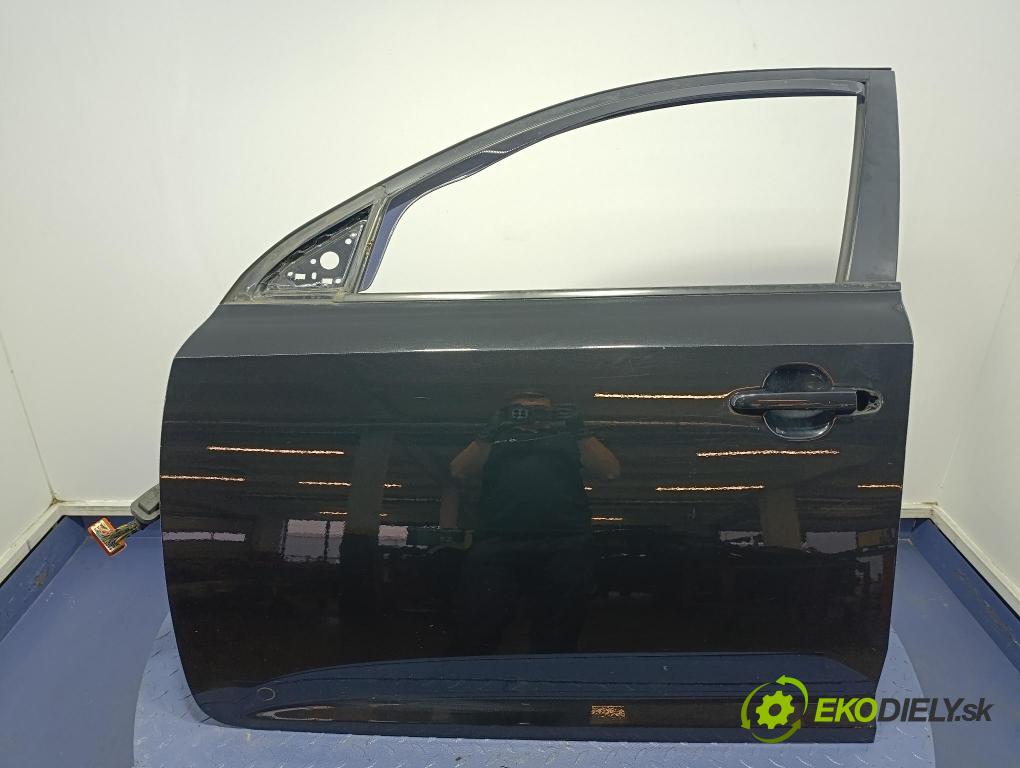 Kia Ceed 2009 dveře před Vlevo, odjet: