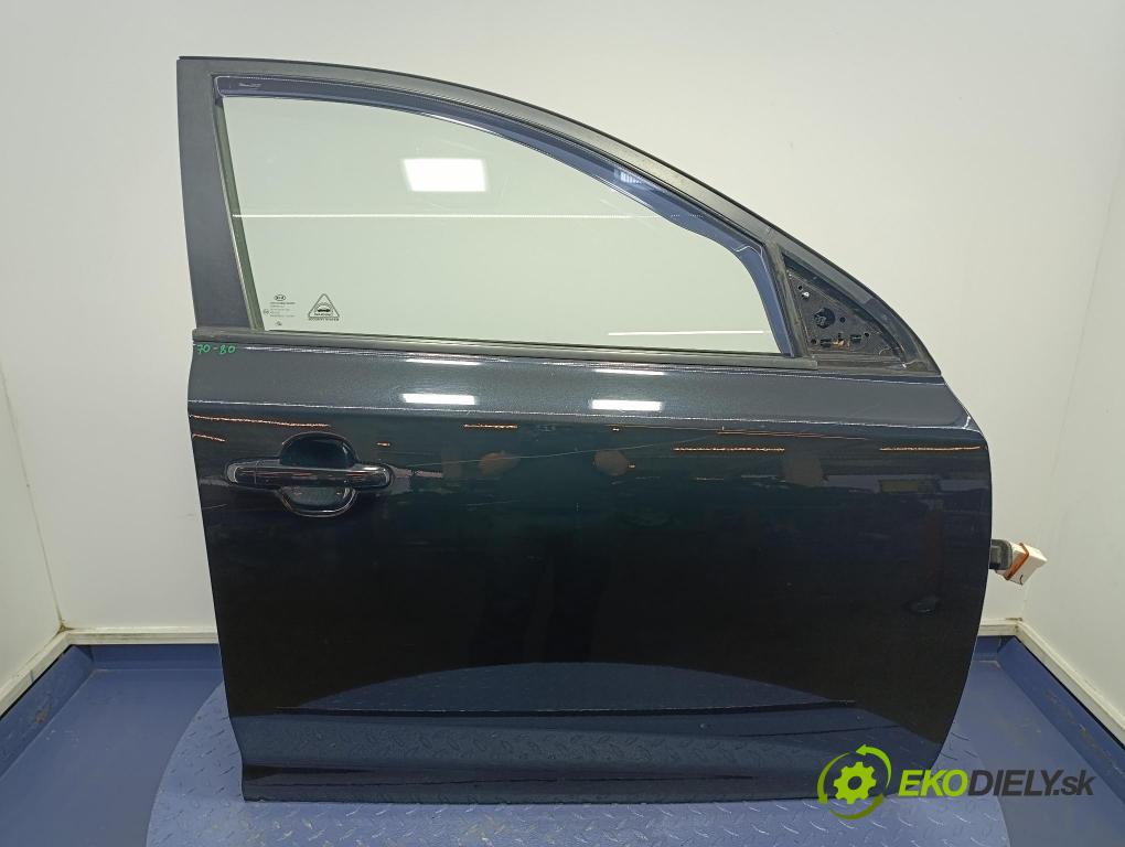 Kia Ceed 2009 dveře před prave