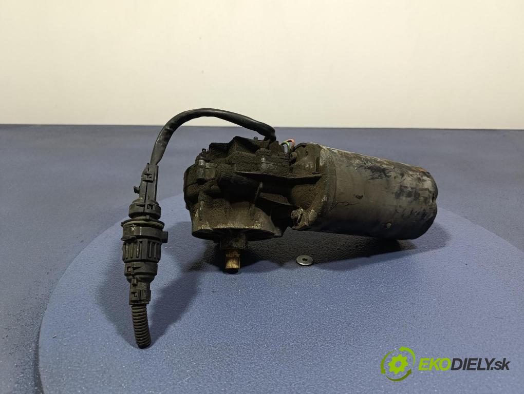 Mercedes Conecto 2008 mechanizmus motor: Stierače: Predné 0058208342
