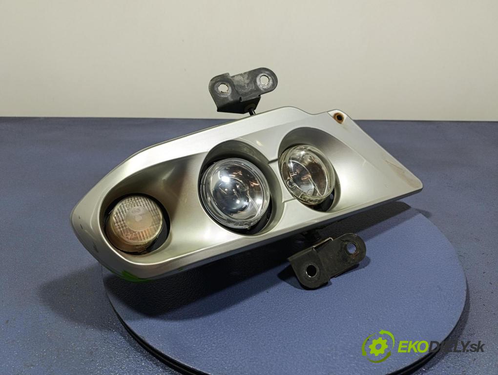 Mercedes Conecto 2008 Reflektor: v pravo: 152926-00