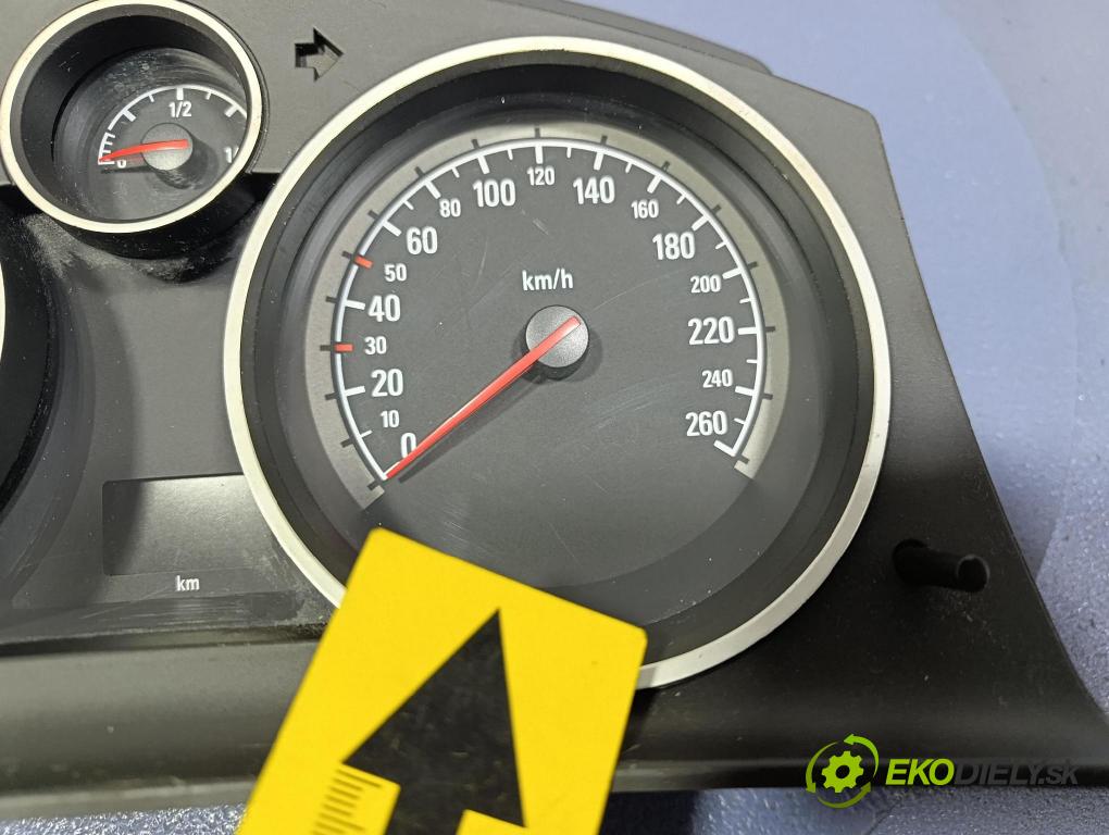 Opel Astra 2004 riadiaca jednotka Motor: 12230740