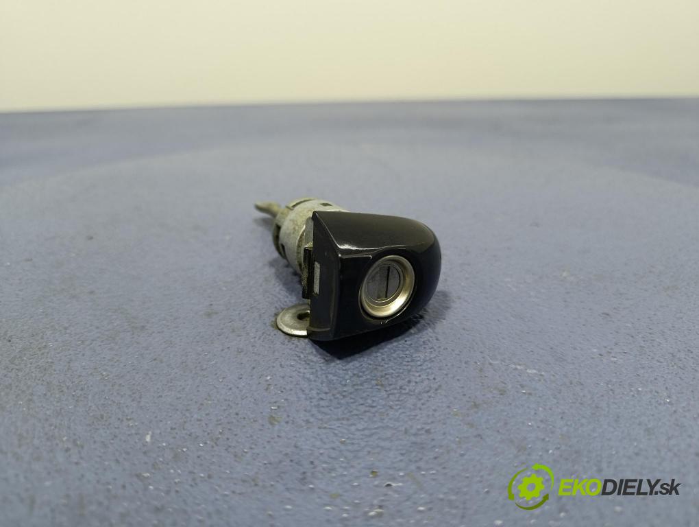 Kia Ceed 2009 Spínač zapaľovania: