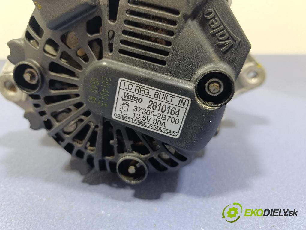 Hyundai I30 2001 Alternator 37300-2B700