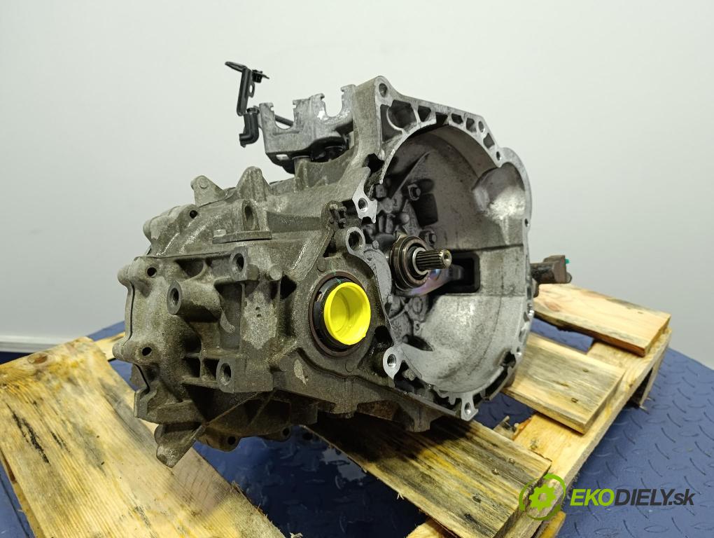 Hyundai I30 2001 prevodovka Manualna ZG91