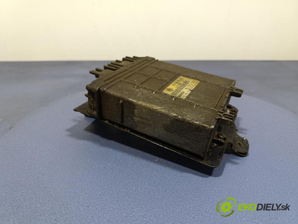 Vw LT 1999 riadiaca jednotka Motor: 074906021AQ
