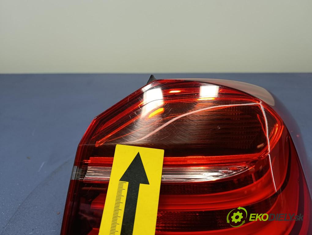 Bmw X4 2017 svetlo / reflektor zad Prava: Vonkajsia: 7331280
