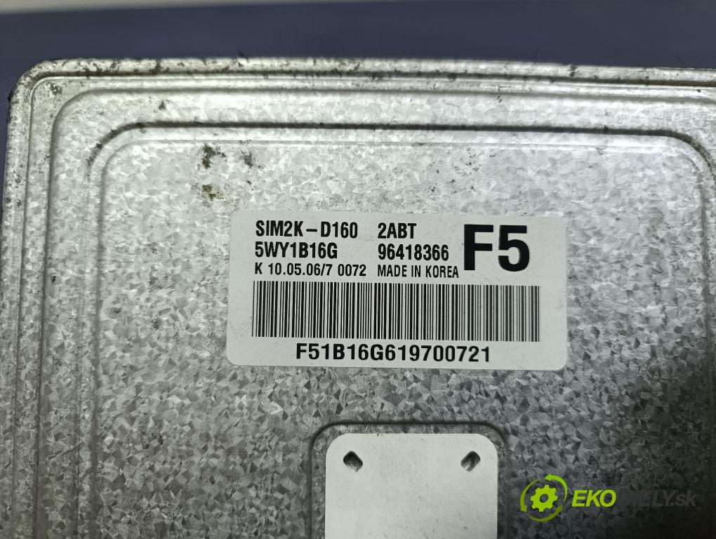 Chevrolet Epica 2006 riadiaca jednotka Motor: 96418366