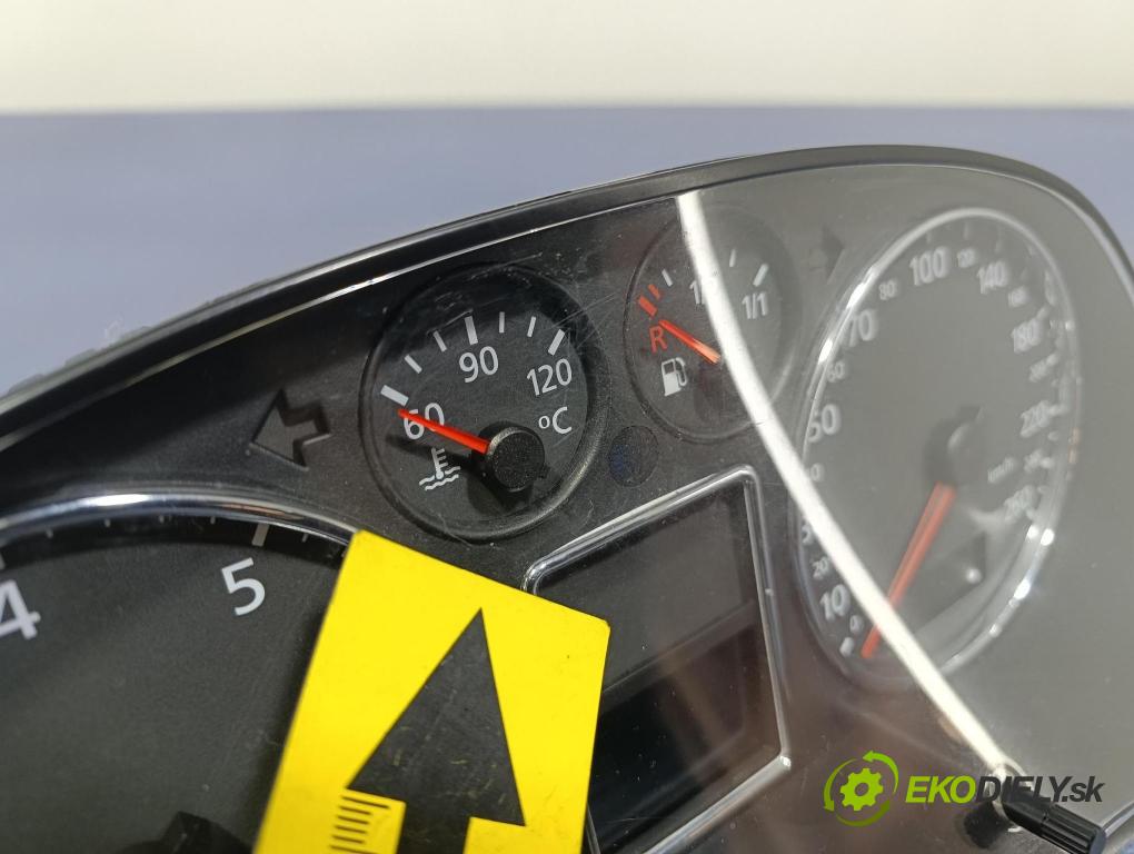 Audi A3 2000 Přístrojová deska 8L0920900AX