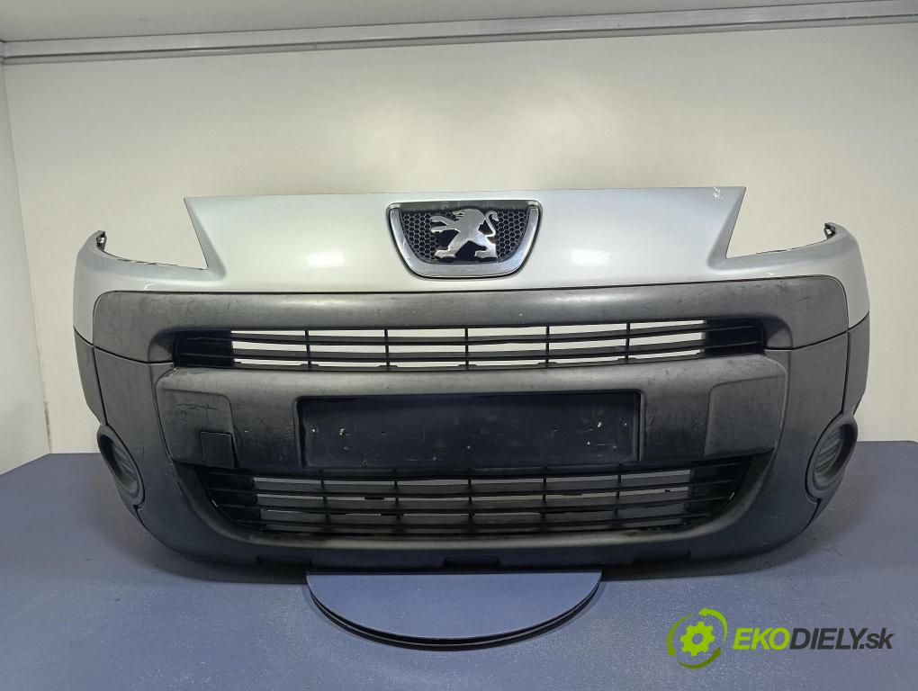 Peugeot Partner 2010 nárazník před 9682192380