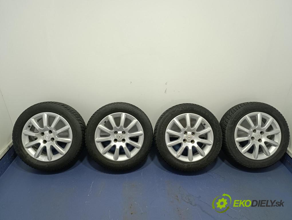 Opel Astra 2004 Ráfiky: Hlinikové: Pneumatiky: 8714692361395