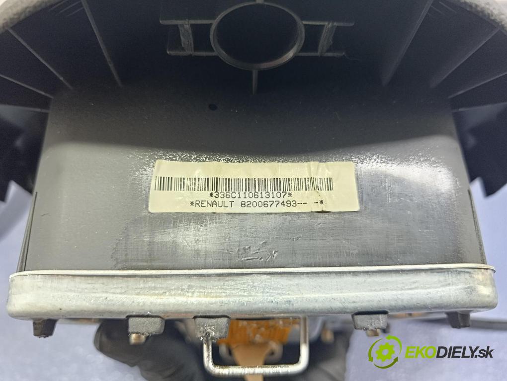 Renault Clio 2011 volant 8200344073