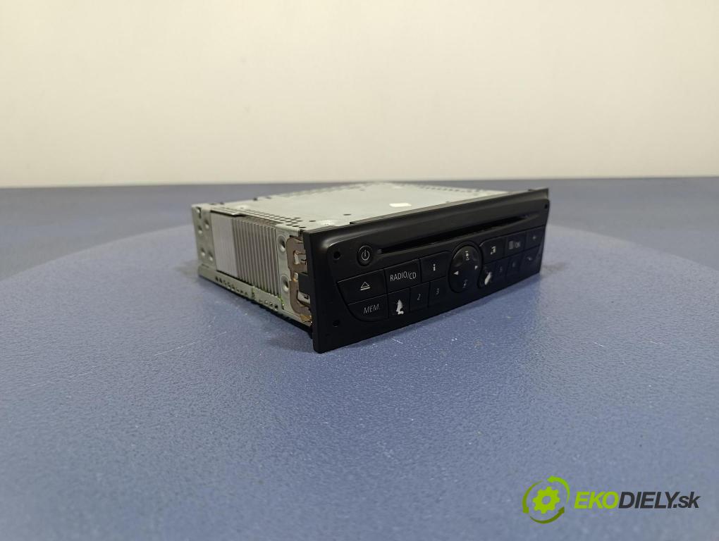 Renault Clio 2011 Radio I Navigácia: 281150038R