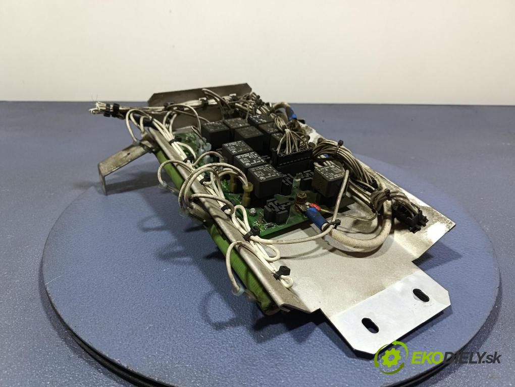 Man Starter 2007 skříňka Pojistky 2C41727G01