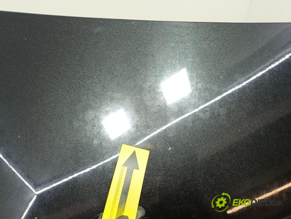 Opel Insignia 2011 kapota přední: