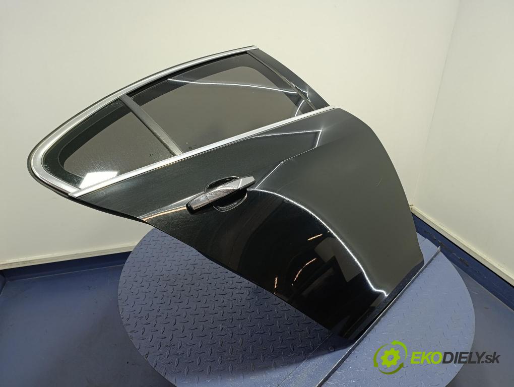 Opel Insignia 2011 dveře Zad: prave
