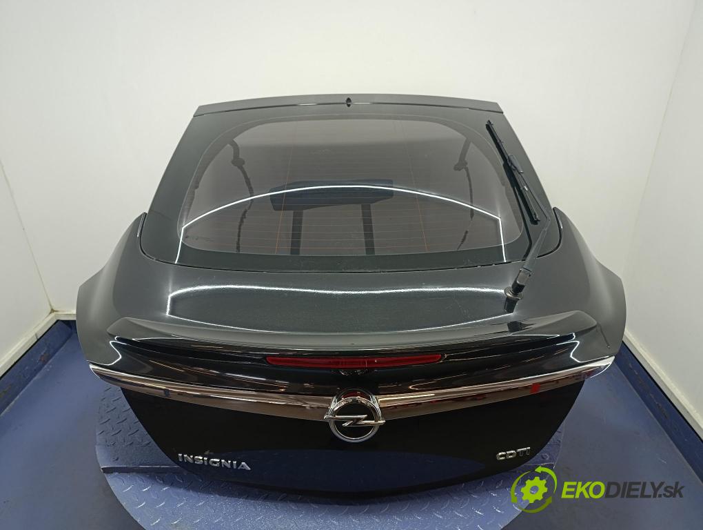 Opel Insignia 2011 zadní dveře kufra: kufr