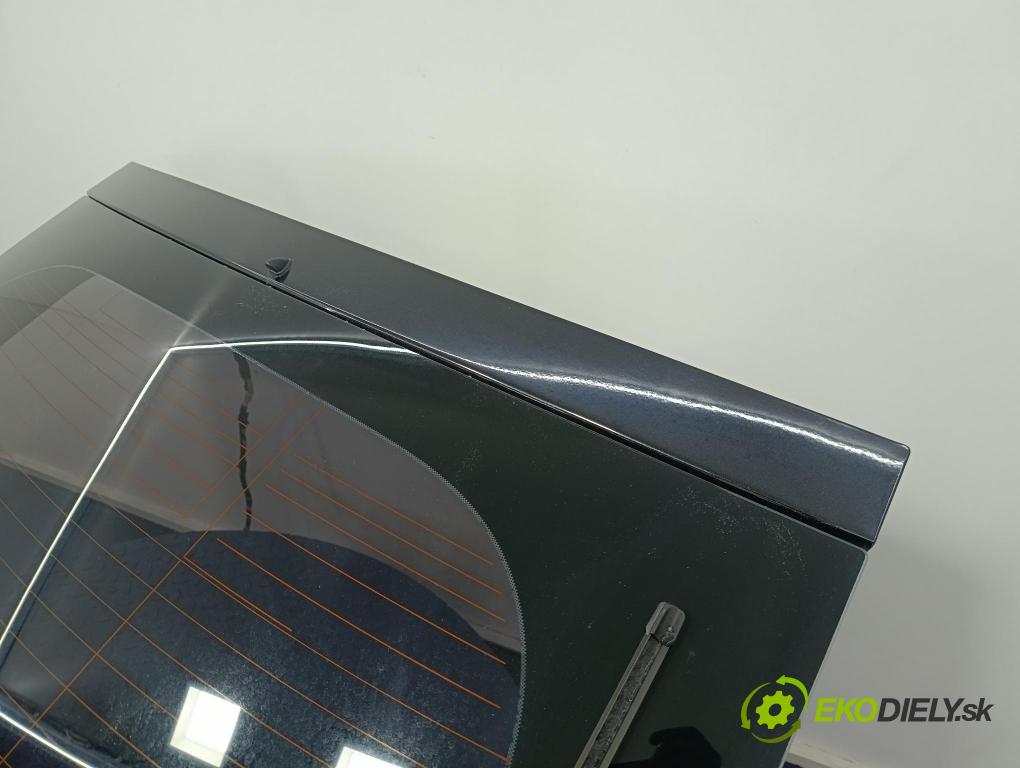 Opel Insignia 2011 zadní dveře kufra: kufr