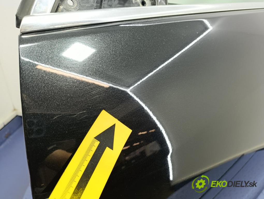 Opel Insignia 2011 dveře před Vlevo, odjet: