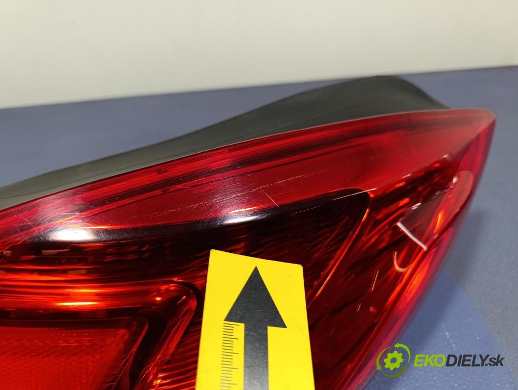 Opel Insignia 2011 světlo Zad: Práva: Mimo: 168348