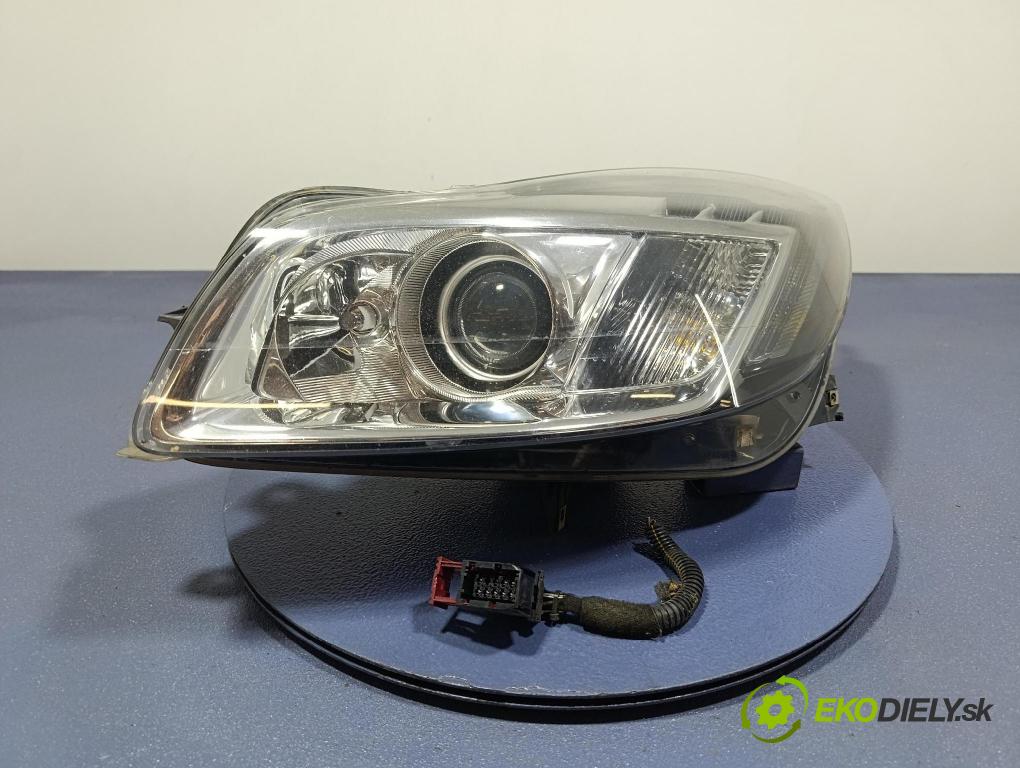 Opel Insignia 2011 světlo Levý: 13226792