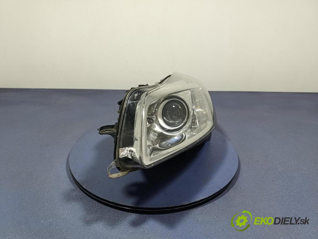 Opel Insignia 2011 světlo Levý: 13226792