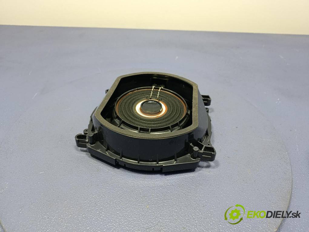 Bmw X4 2017 Mluvčí: / Subwoofer: 9297898