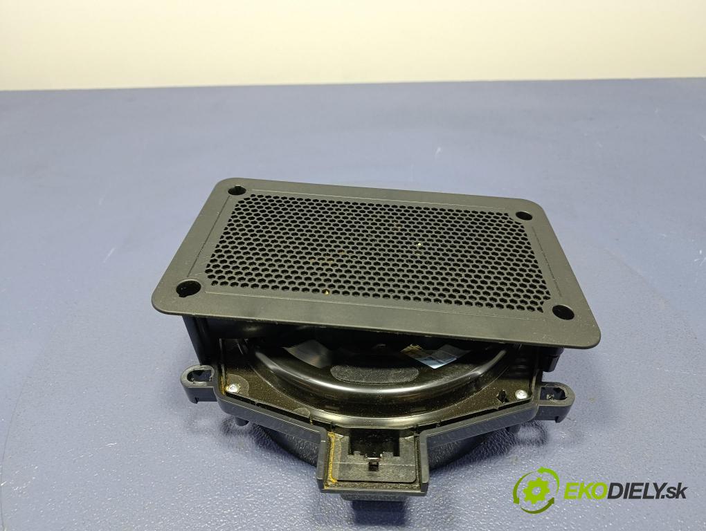 Bmw X4 2017 Mluvčí: / Subwoofer: 9297898