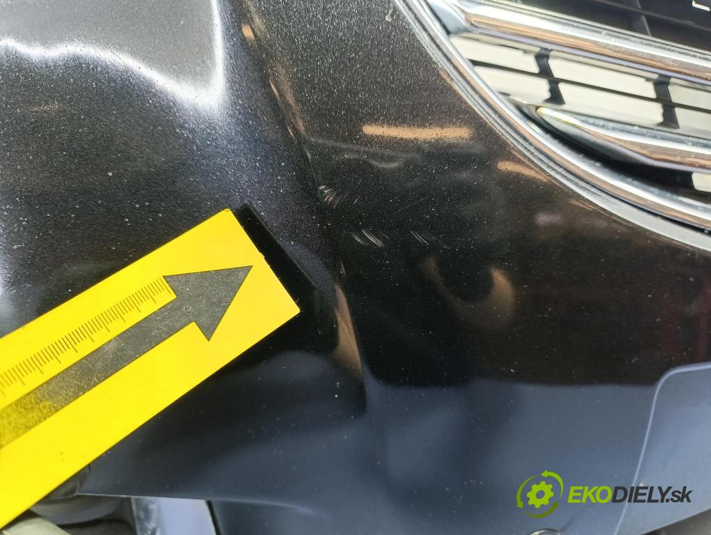 Opel Insignia 2011 nárazník před 13288286