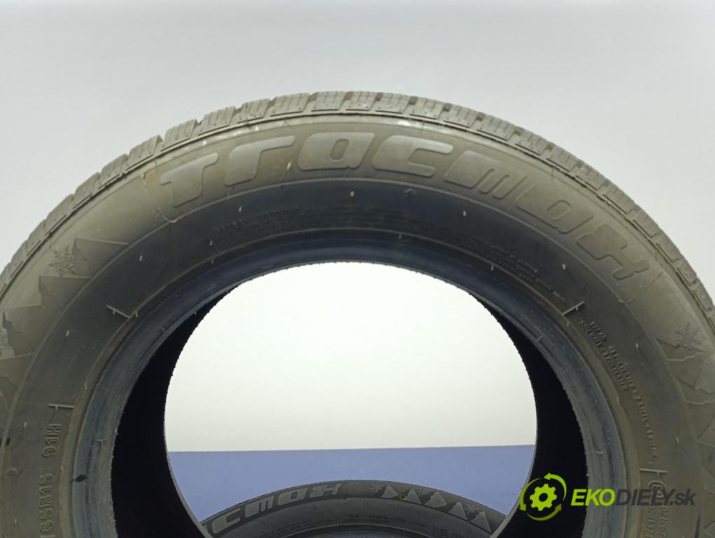 Ford Focus 2006 pneumatiky: Víceúrovňové 6958460916796