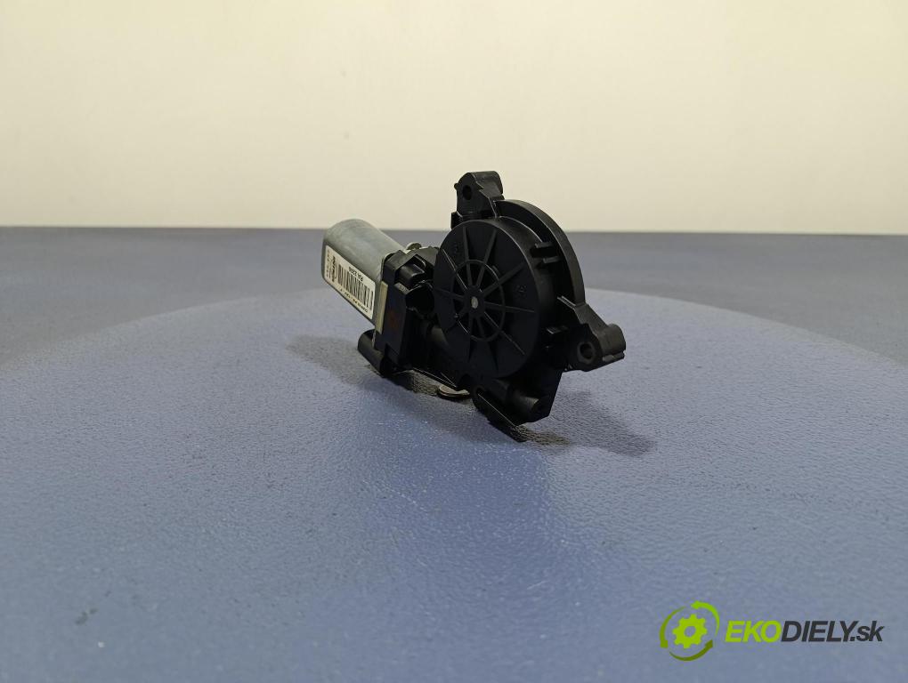 Alfa romeo 159 2006 mechanismus stahování Sklenka: před v pravo: D2935.P8
