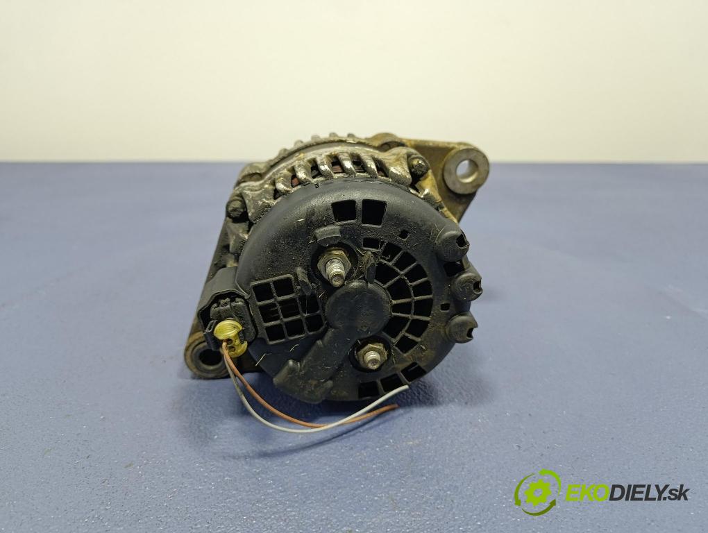 Opel Insignia 2011 Alternator
