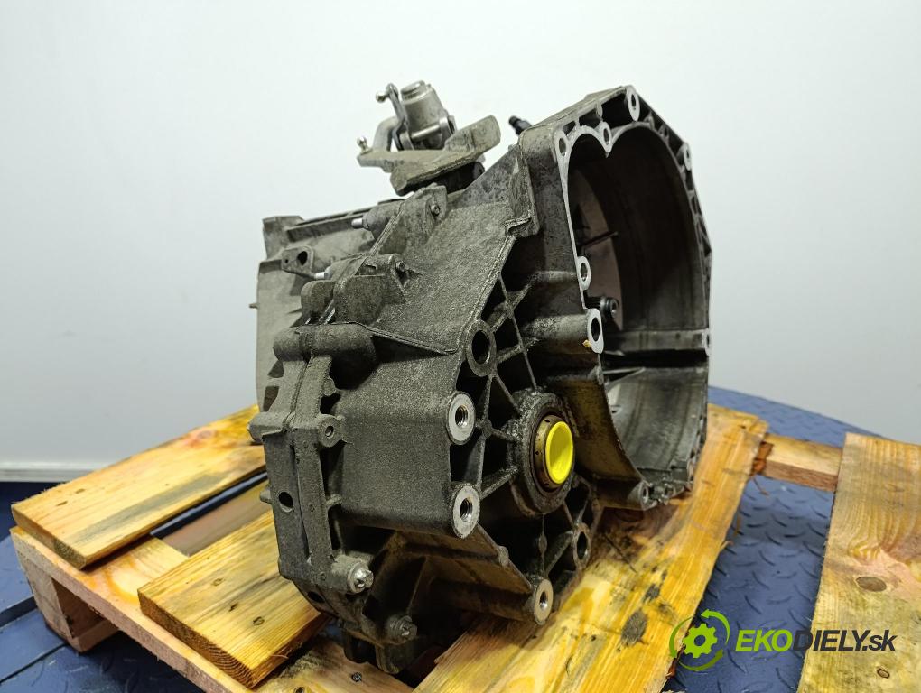 Opel Insignia 2011 převodovka Ozubené kola: Manualna F40