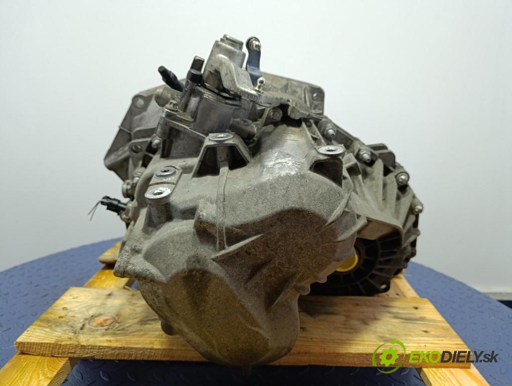 Opel Insignia 2011 převodovka Ozubené kola: Manualna F40