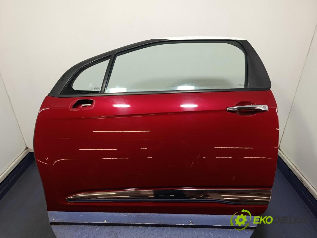 Citroen Ds3 2011 dveře před Vlevo, odjet: