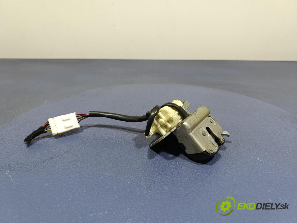 Alfa romeo 159 2006 zámek Klapky: kufr