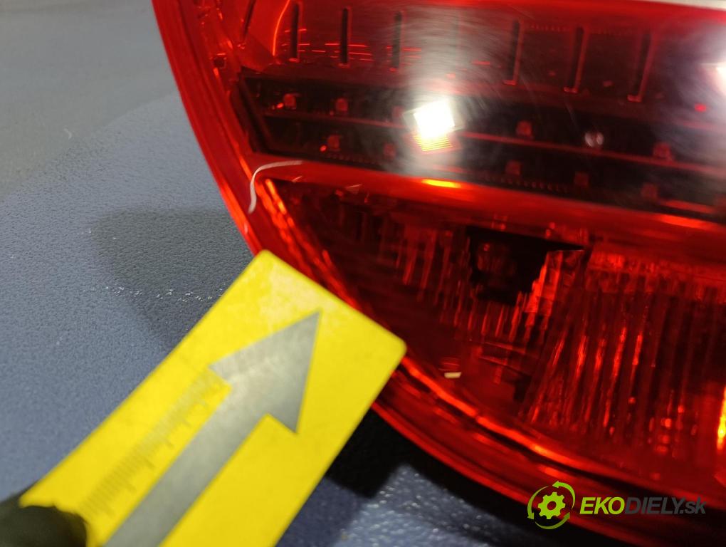 Seat Exeo 2010 svetlo / reflektor zad Prava: Vnútri: 3R9945094A