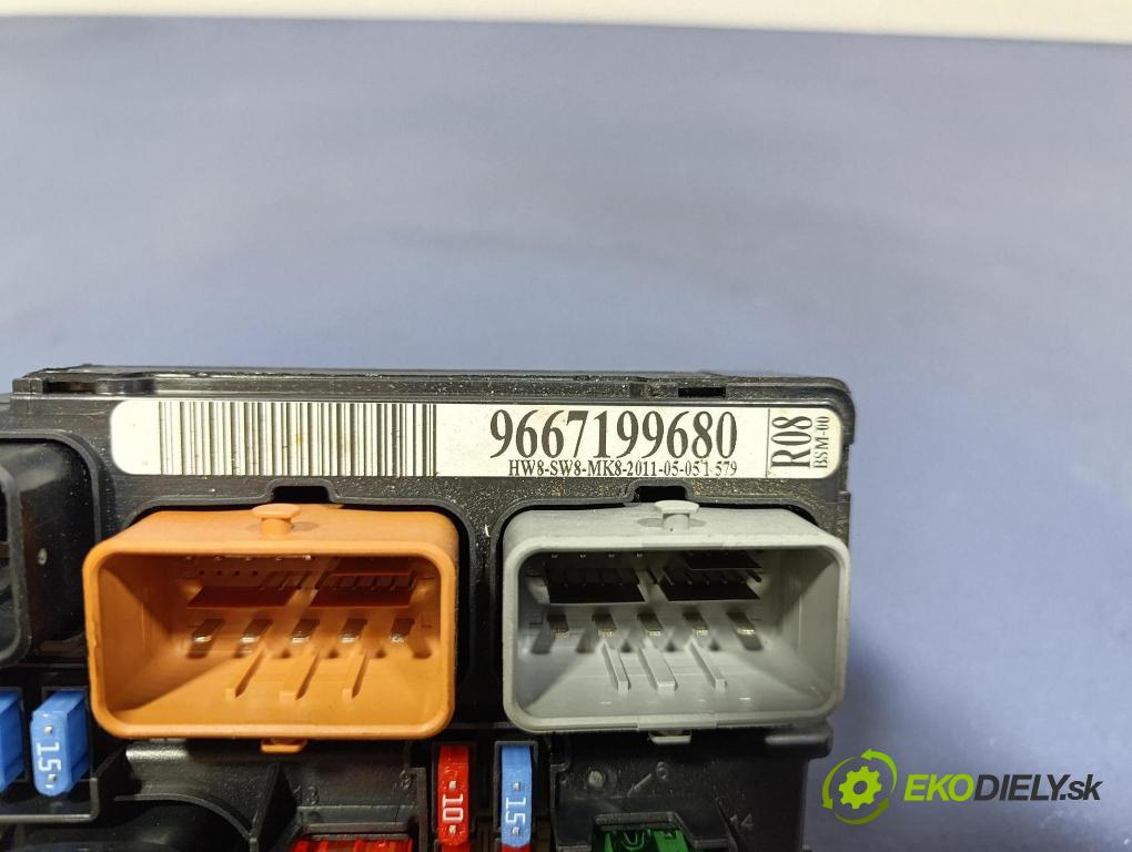 Citroen Ds3 2011 skrinka Poistky: 9667199680