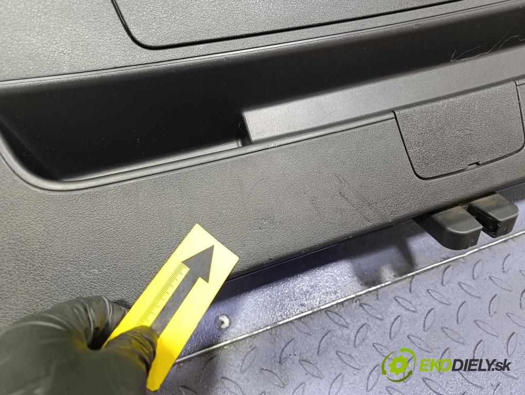 Seat Exeo 2010 zadna dveře kufra: kufra: