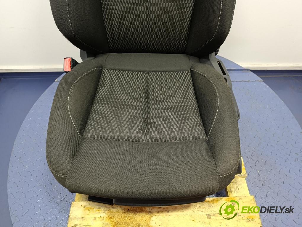 Seat Exeo 2010 Sedačka Ovládače: