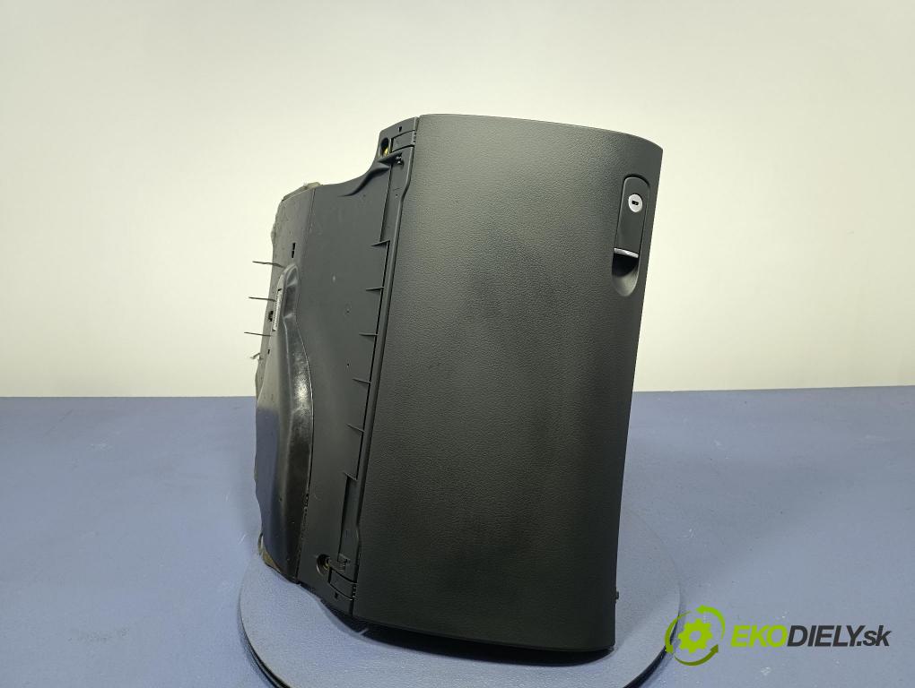 Seat Exeo 2010 kastlík 8E1857035N