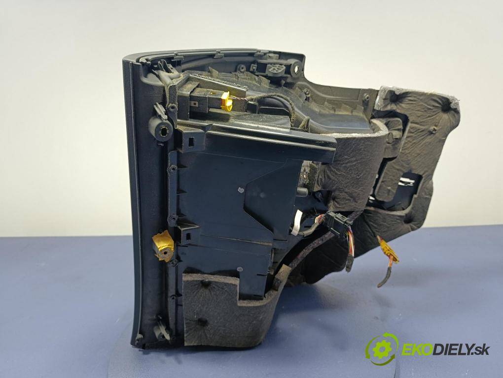 Seat Exeo 2010 kastlík 8E1857035N