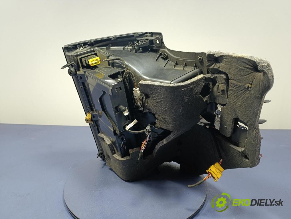 Seat Exeo 2010 kastlík 8E1857035N